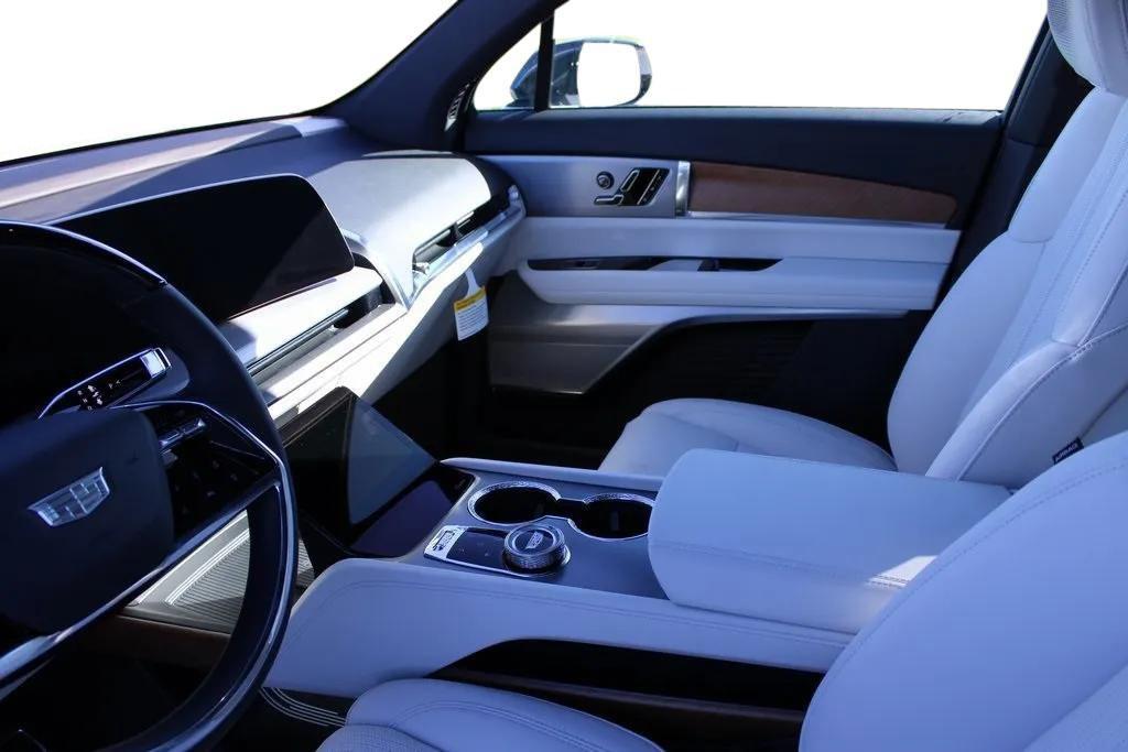 new 2026 Cadillac VISTIQ car, priced at $81,010