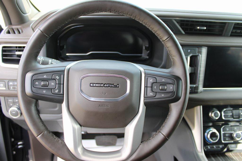 used 2023 GMC Yukon car, priced at $56,628