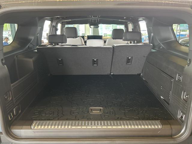 new 2024 GMC HUMMER EV SUV car, priced at $111,090