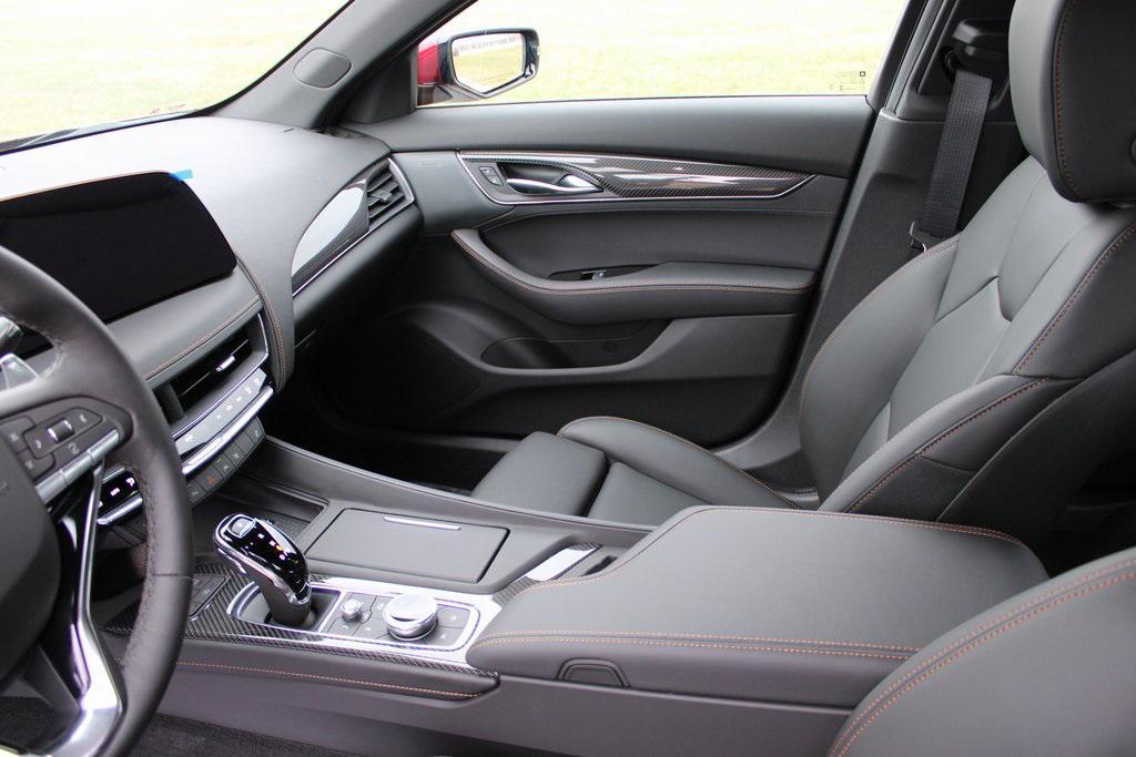 new 2026 Cadillac CT5 car