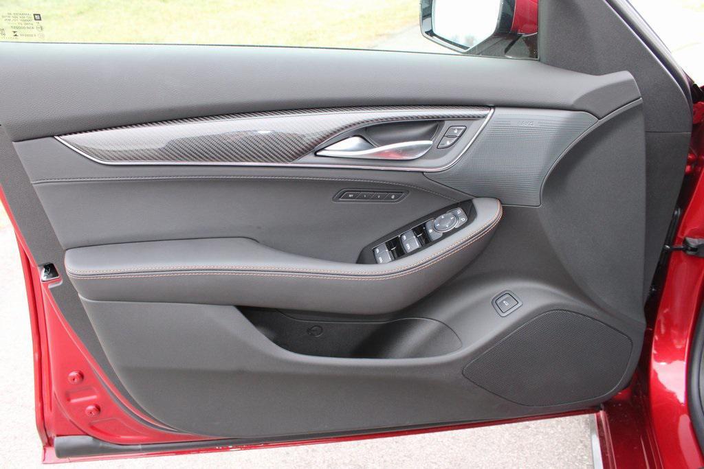 new 2026 Cadillac CT5 car