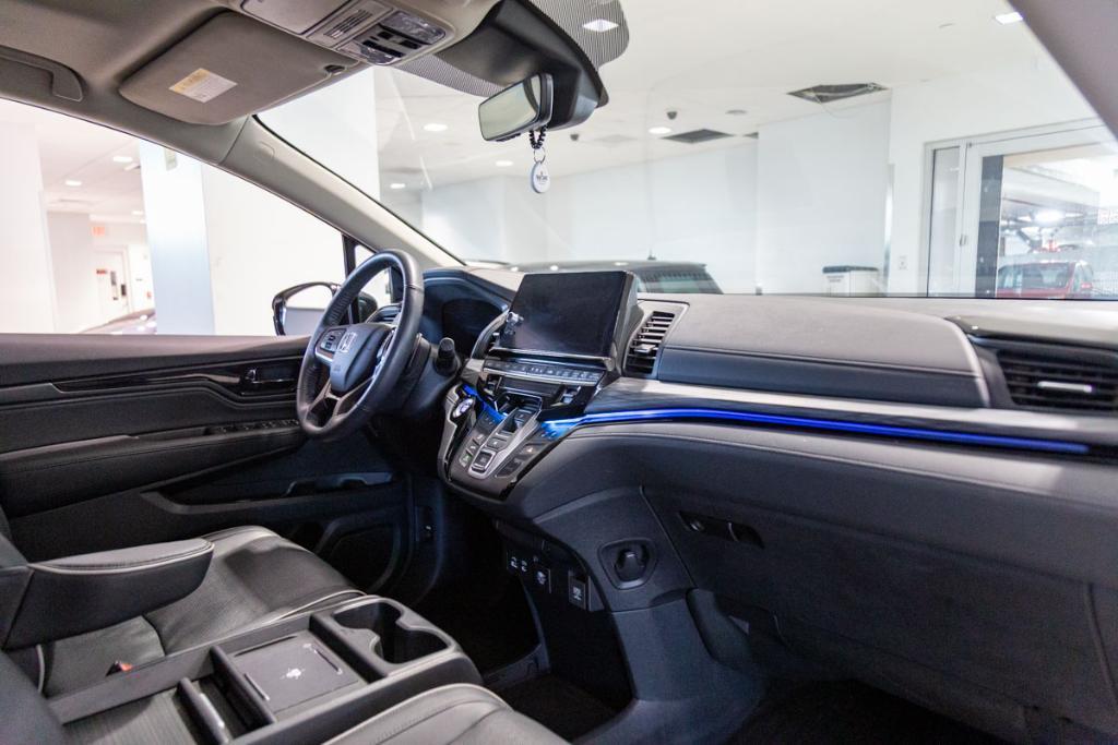used 2025 Honda Odyssey car, priced at $54,995