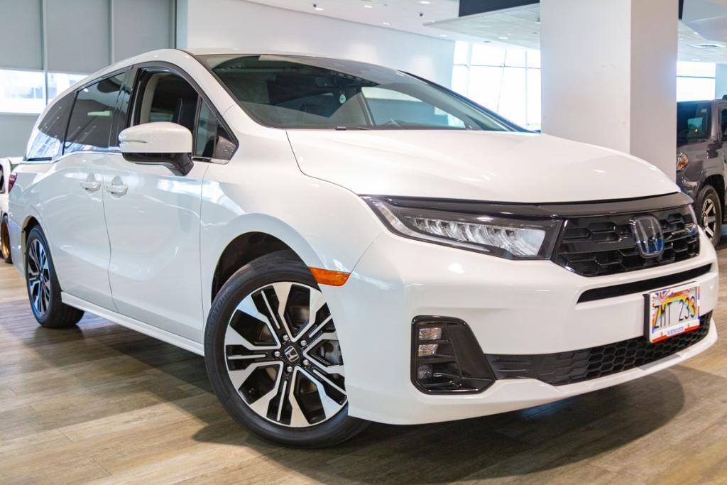 used 2025 Honda Odyssey car, priced at $54,995