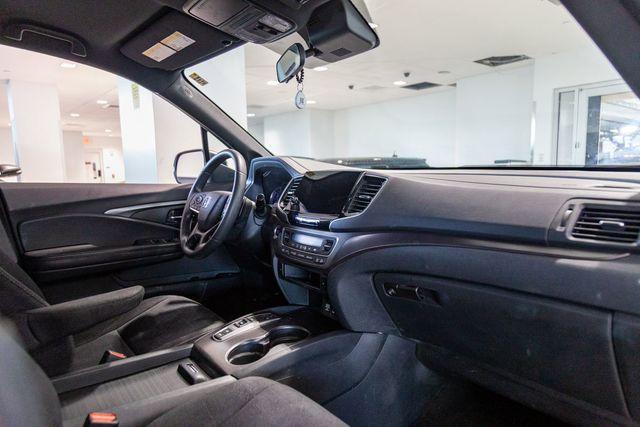 used 2022 Honda Pilot car, priced at $34,995