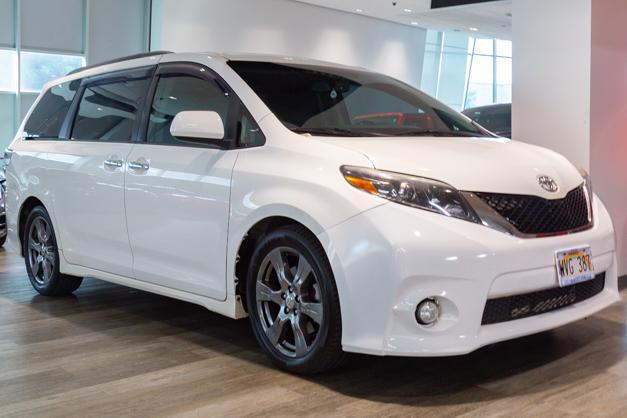 used 2017 Toyota Sienna car, priced at $19,995