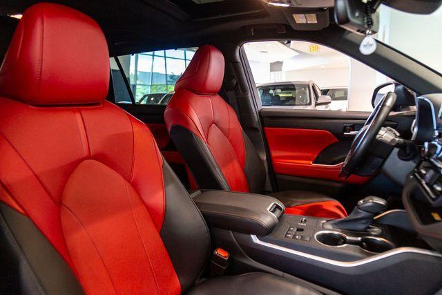 used 2023 Toyota Highlander car, priced at $44,995