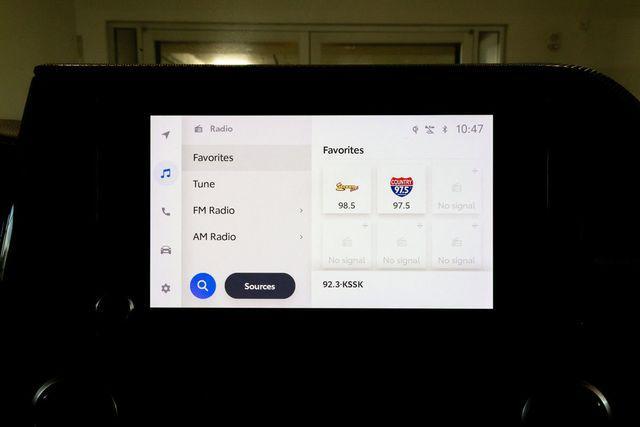 used 2023 Toyota Highlander car, priced at $44,995