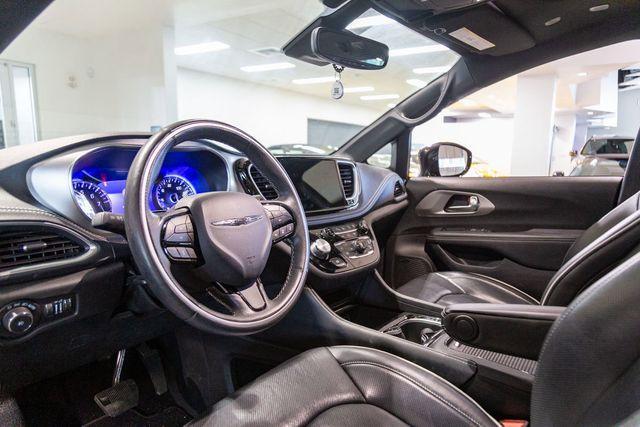 used 2021 Chrysler Pacifica car, priced at $34,995