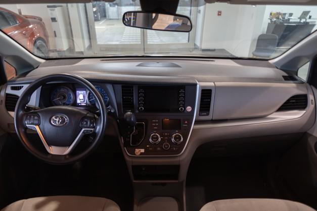 used 2020 Toyota Sienna car