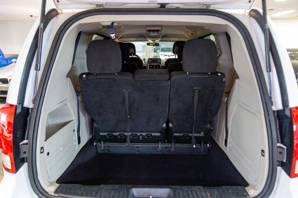used 2014 Dodge Grand Caravan car