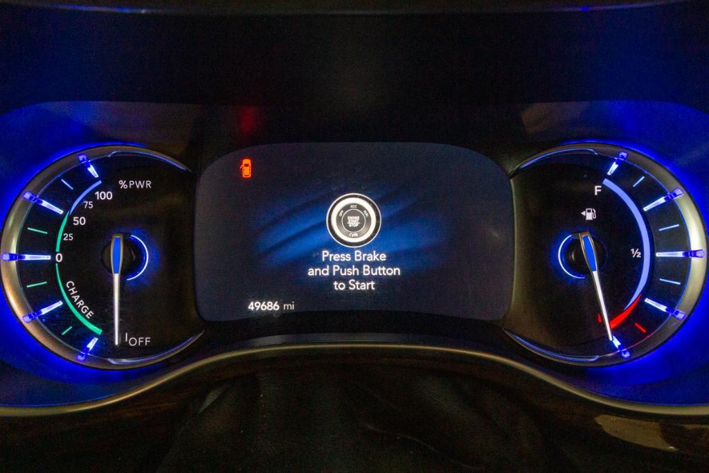 used 2022 Chrysler Pacifica Hybrid car, priced at $39,995