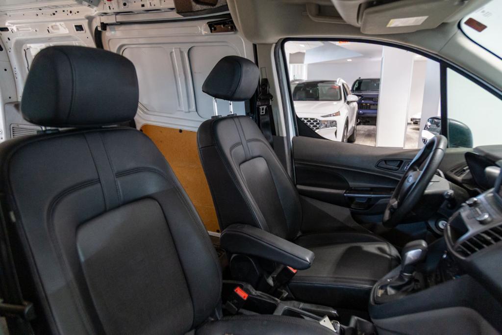 used 2022 Ford Transit Connect car, priced at $29,995