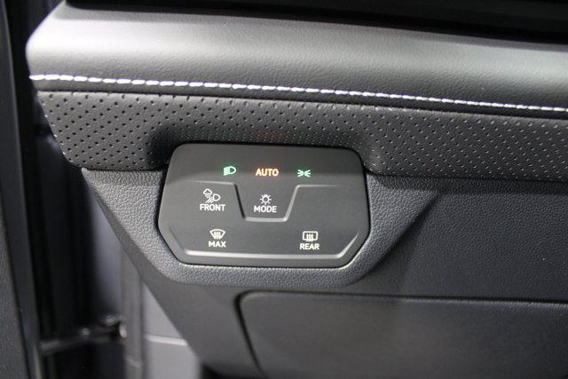 new 2026 Volkswagen Atlas car, priced at $38,754