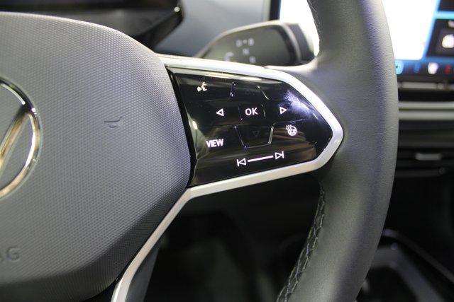 new 2025 Volkswagen ID.4 car, priced at $45,466