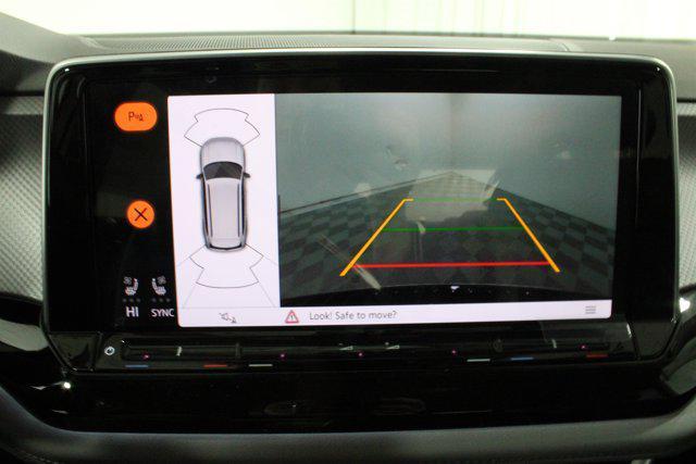 new 2026 Volkswagen Atlas car, priced at $45,612
