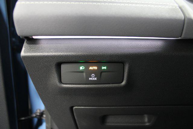 new 2026 Volkswagen Tiguan car, priced at $38,171