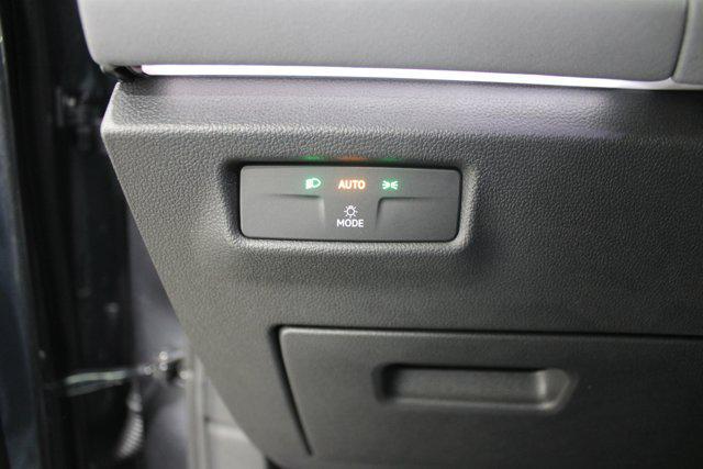 new 2026 Volkswagen Tiguan car, priced at $34,863