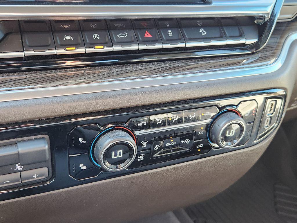 used 2024 Chevrolet Silverado 1500 car, priced at $43,300