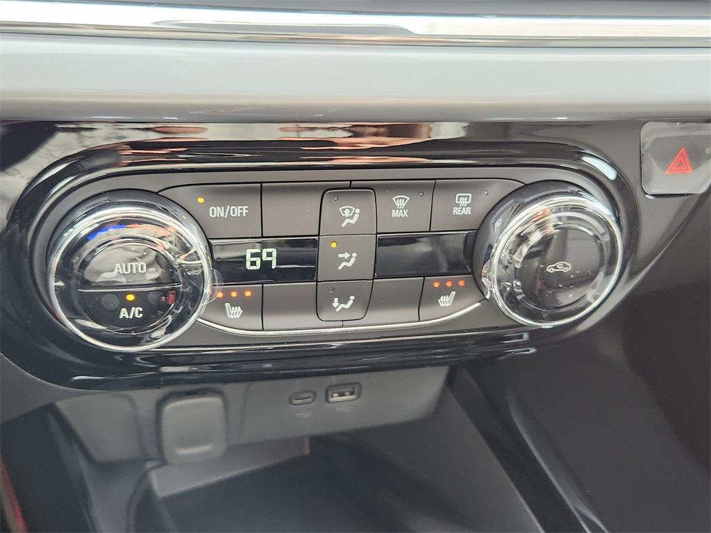 new 2026 Chevrolet Trax car, priced at $25,000