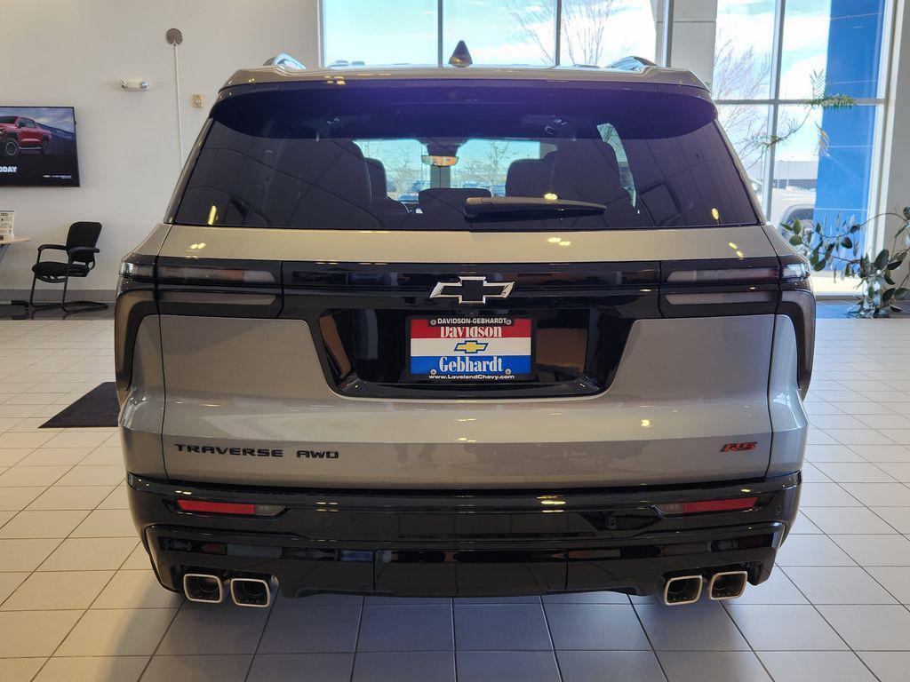 new 2026 Chevrolet Traverse car, priced at $61,915