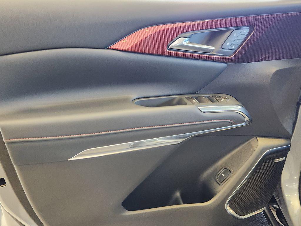 new 2026 Chevrolet Traverse car, priced at $61,915