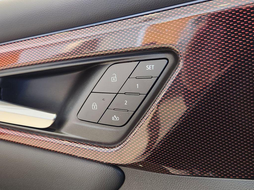 new 2026 Chevrolet Traverse car, priced at $61,915