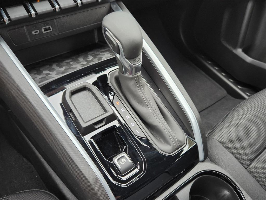 new 2024 Chevrolet Colorado car, priced at $28,713