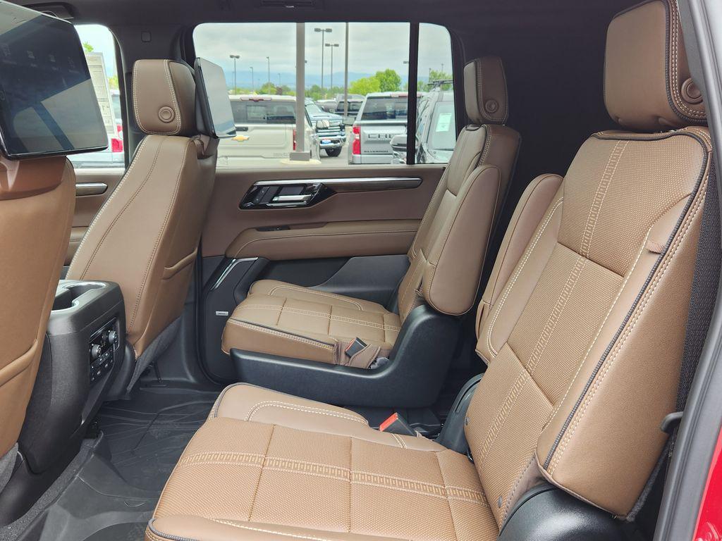 new 2026 Chevrolet Suburban car, priced at $100,655