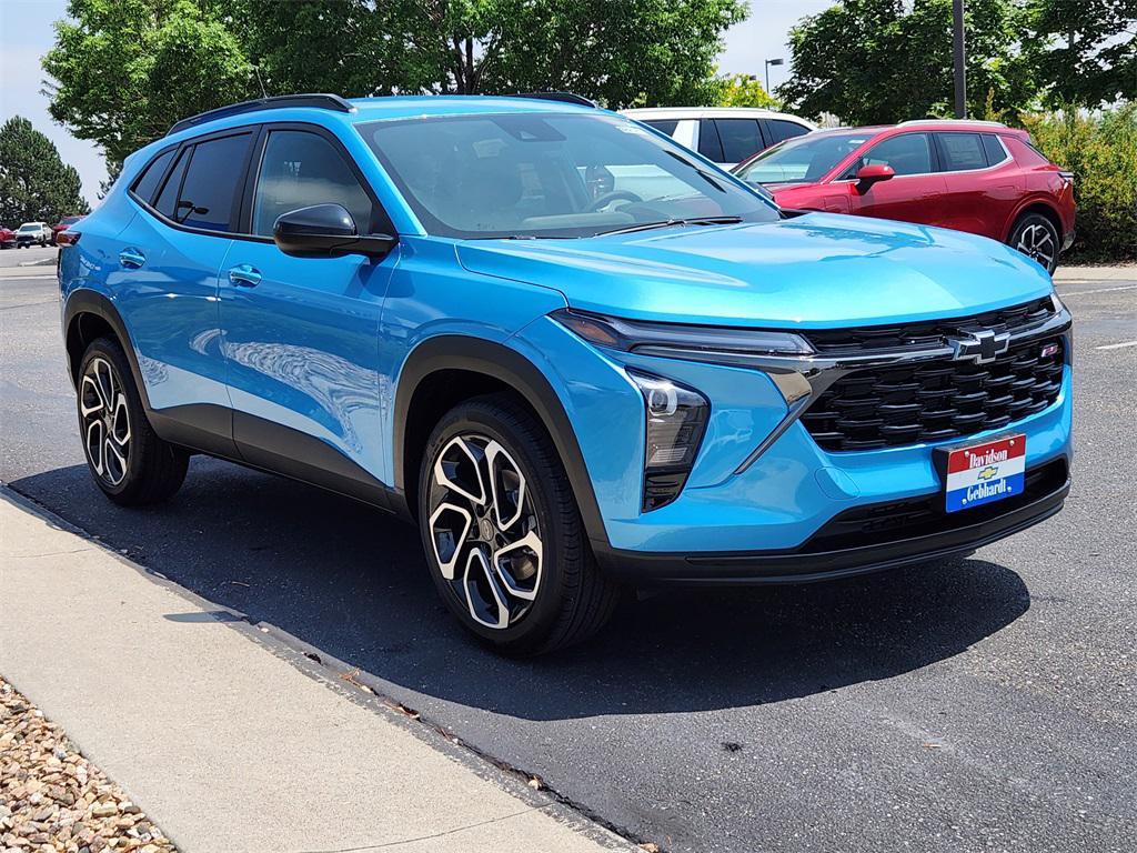 new 2025 Chevrolet Trax car, priced at $25,002