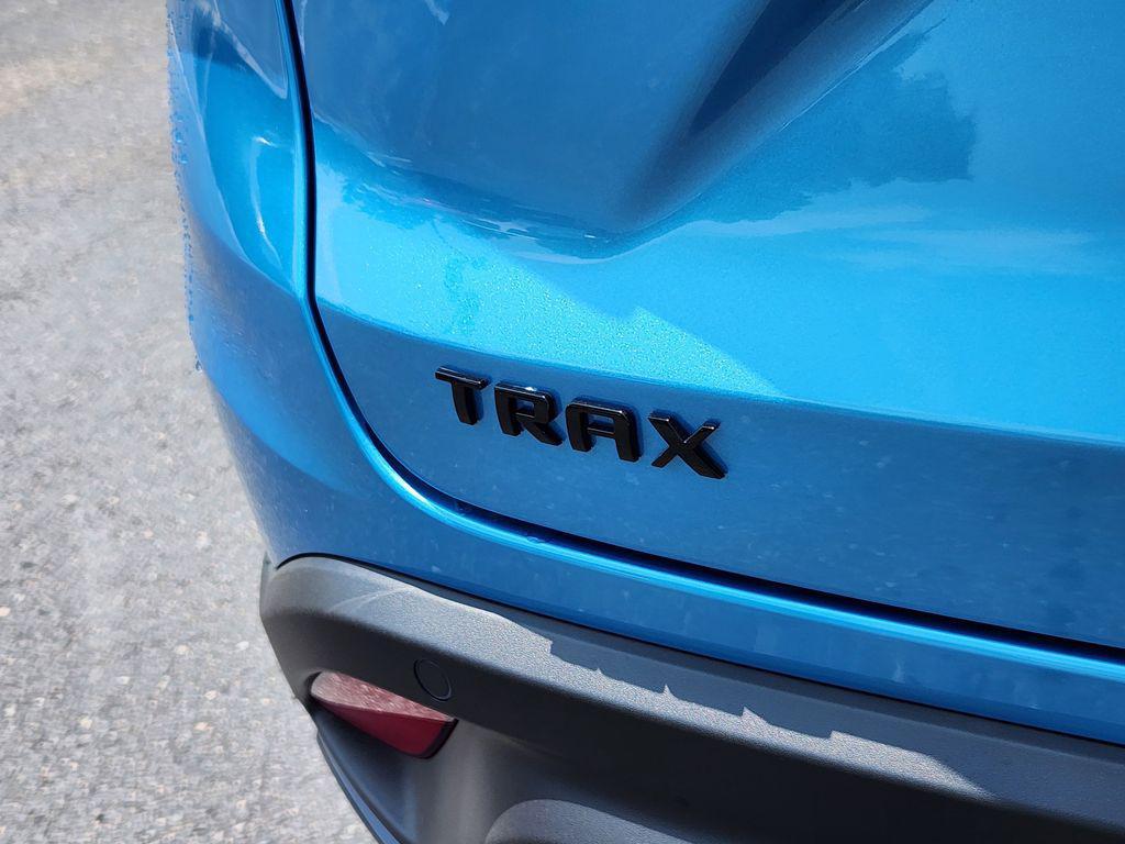 new 2025 Chevrolet Trax car, priced at $24,647