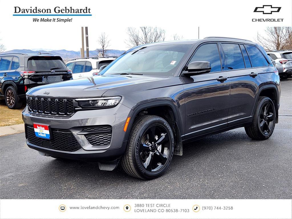 used 2024 Jeep Grand Cherokee car, priced at $33,993
