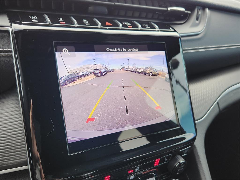 used 2024 Jeep Grand Cherokee car, priced at $33,993