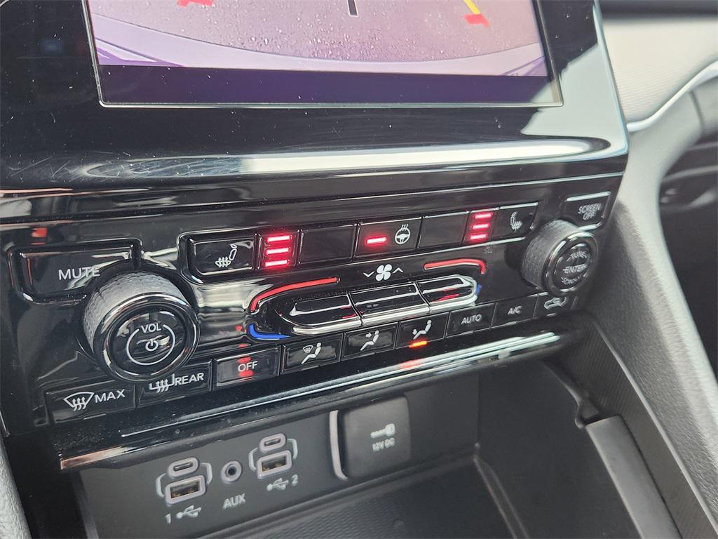 used 2024 Jeep Grand Cherokee car, priced at $33,993