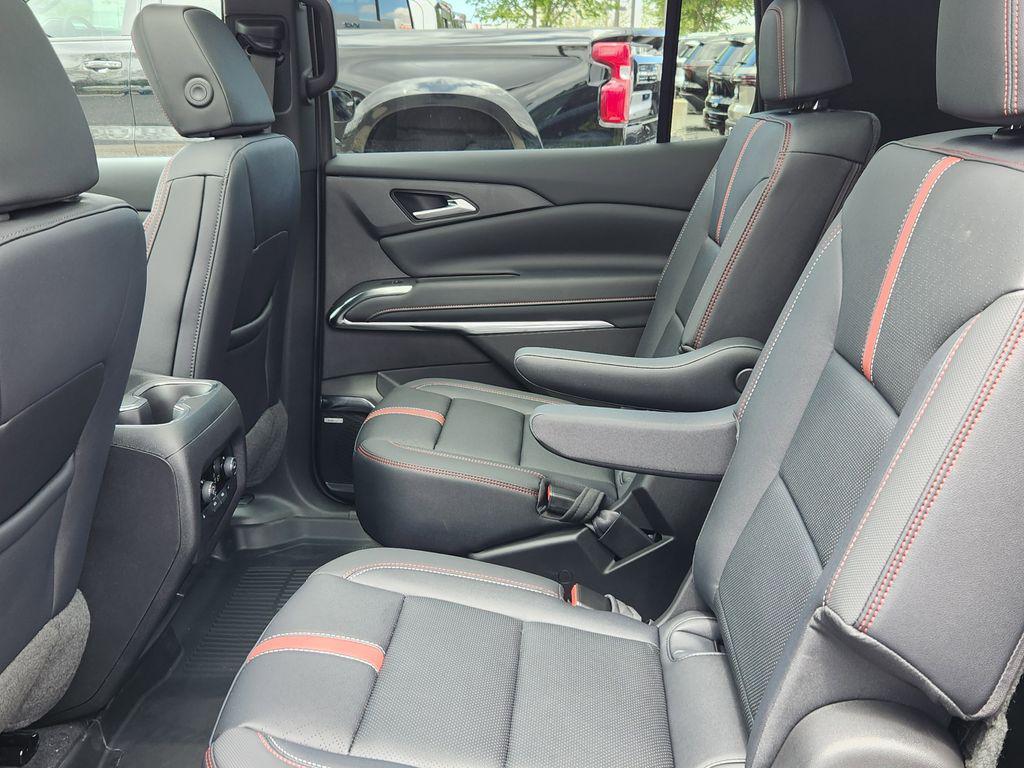 new 2026 Chevrolet Traverse car, priced at $60,352