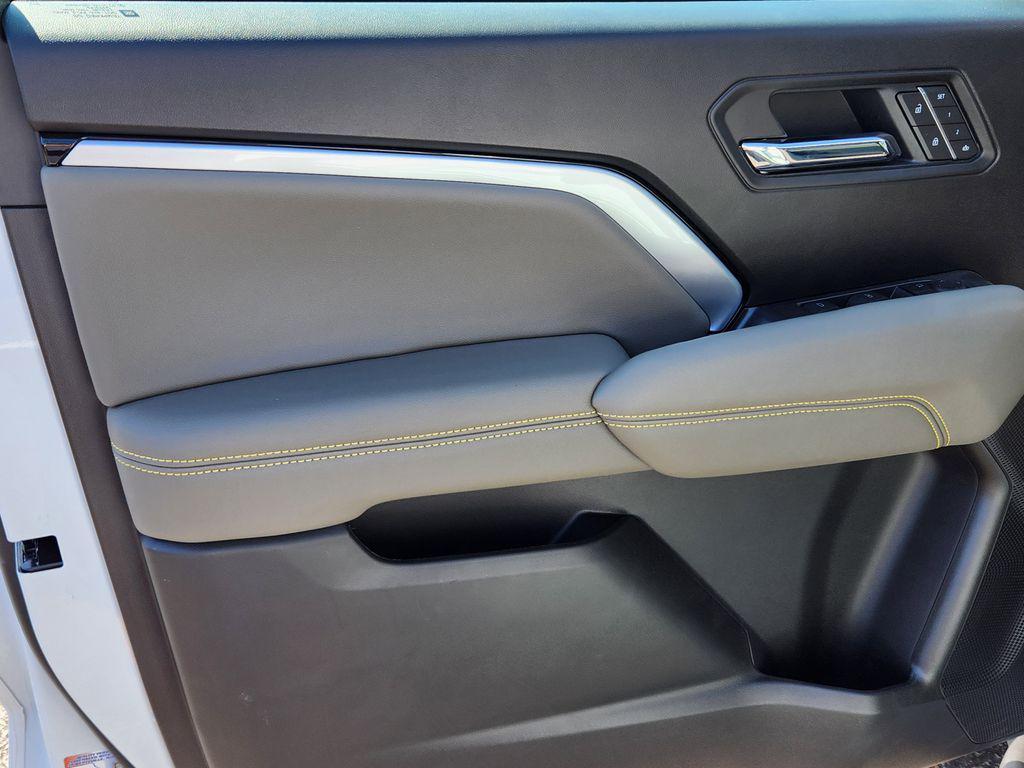 new 2025 Chevrolet Colorado car, priced at $59,280