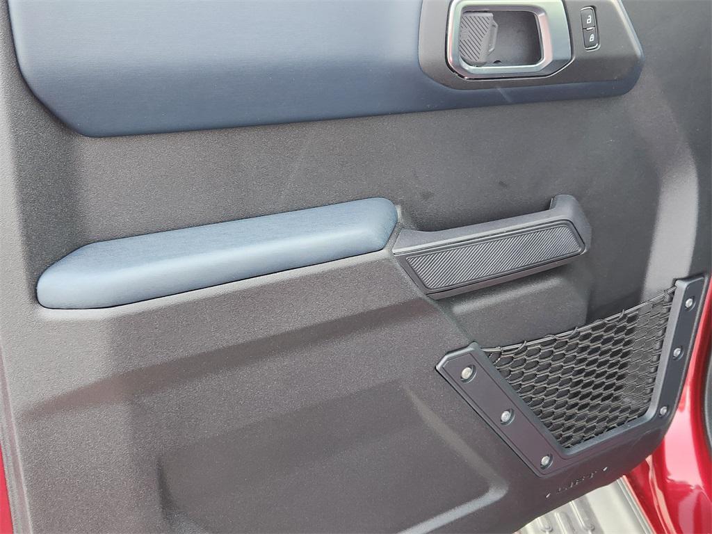 used 2025 Ford Bronco car, priced at $48,955