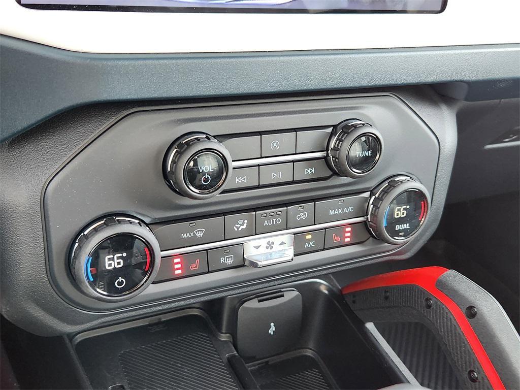 used 2025 Ford Bronco car, priced at $48,955