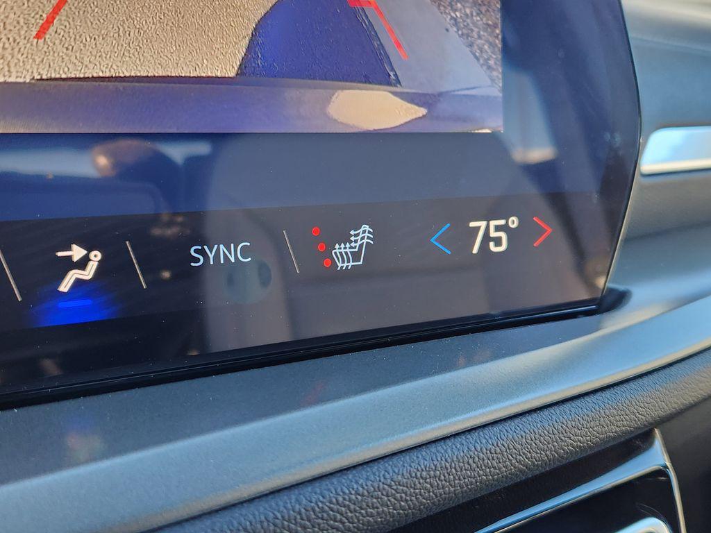 new 2026 Chevrolet Traverse car, priced at $44,403