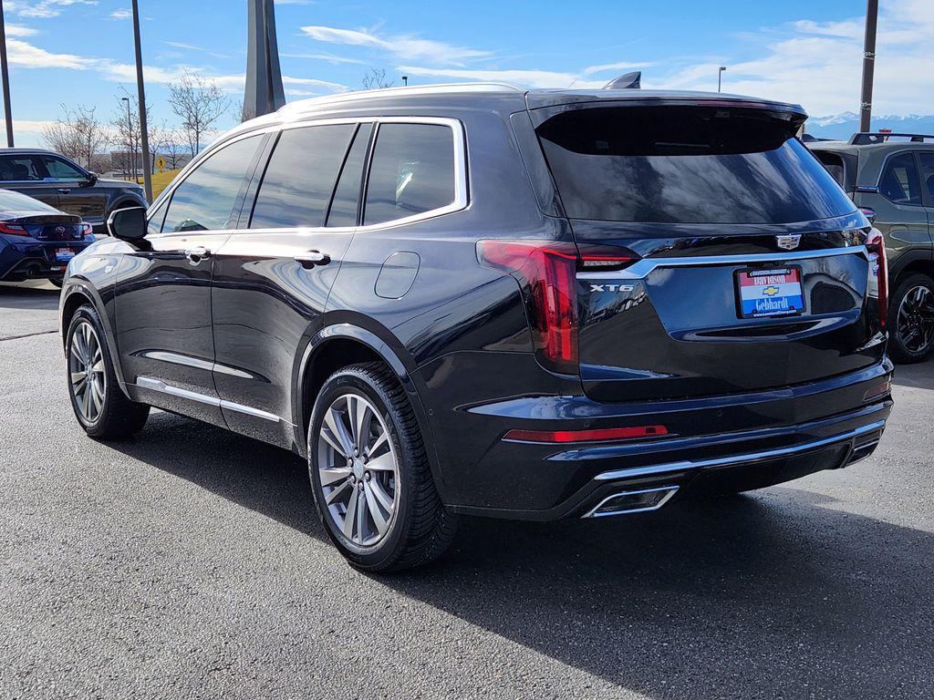 used 2022 Cadillac XT6 car, priced at $32,245