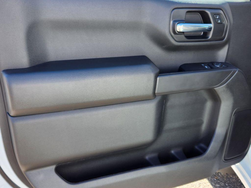 new 2026 Chevrolet Silverado 1500 car, priced at $40,511