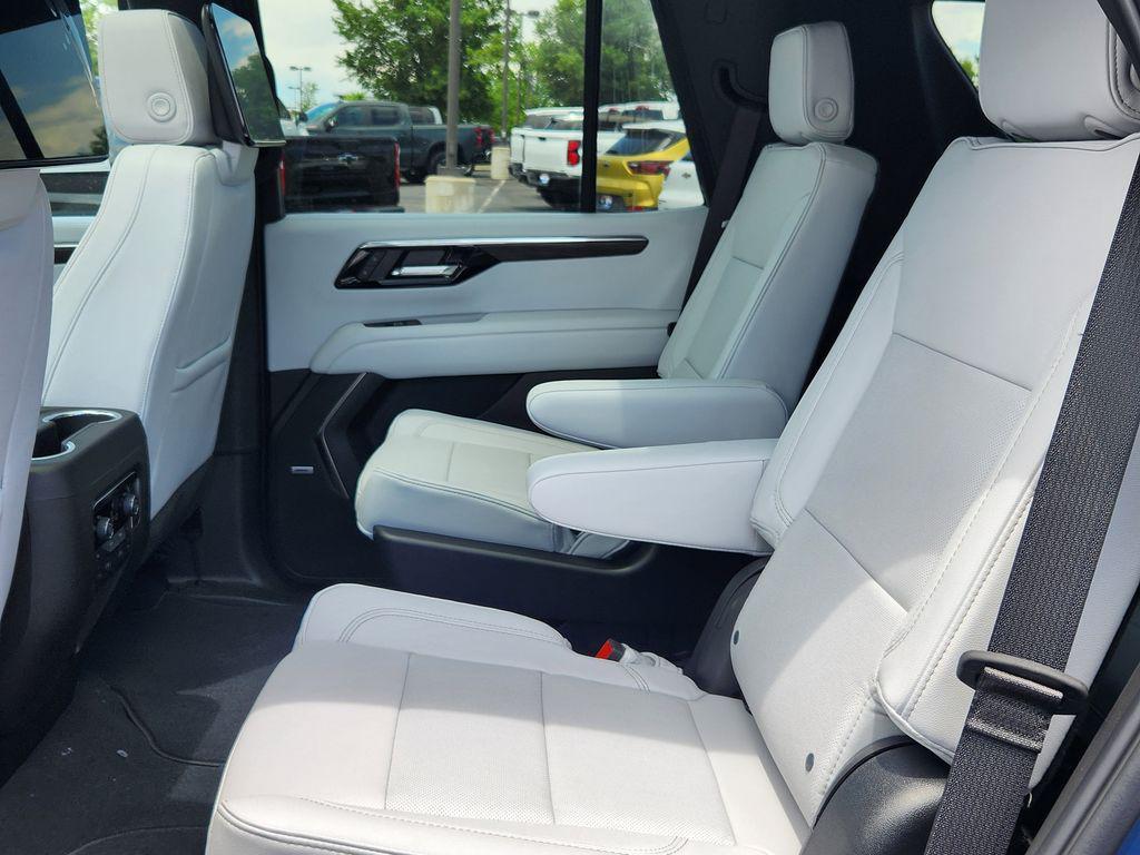 new 2025 Chevrolet Tahoe car, priced at $87,093