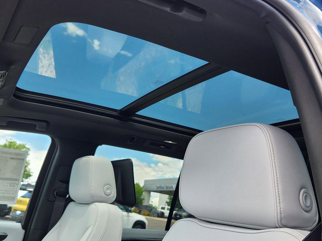 new 2025 Chevrolet Tahoe car, priced at $87,093