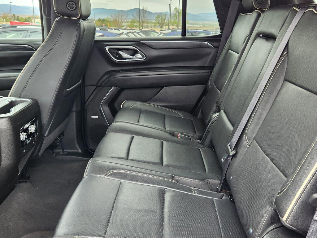 used 2024 GMC Yukon car, priced at $55,844