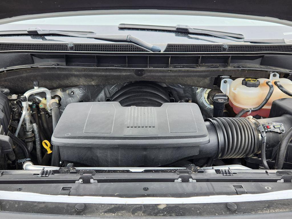 used 2024 GMC Yukon car, priced at $55,844