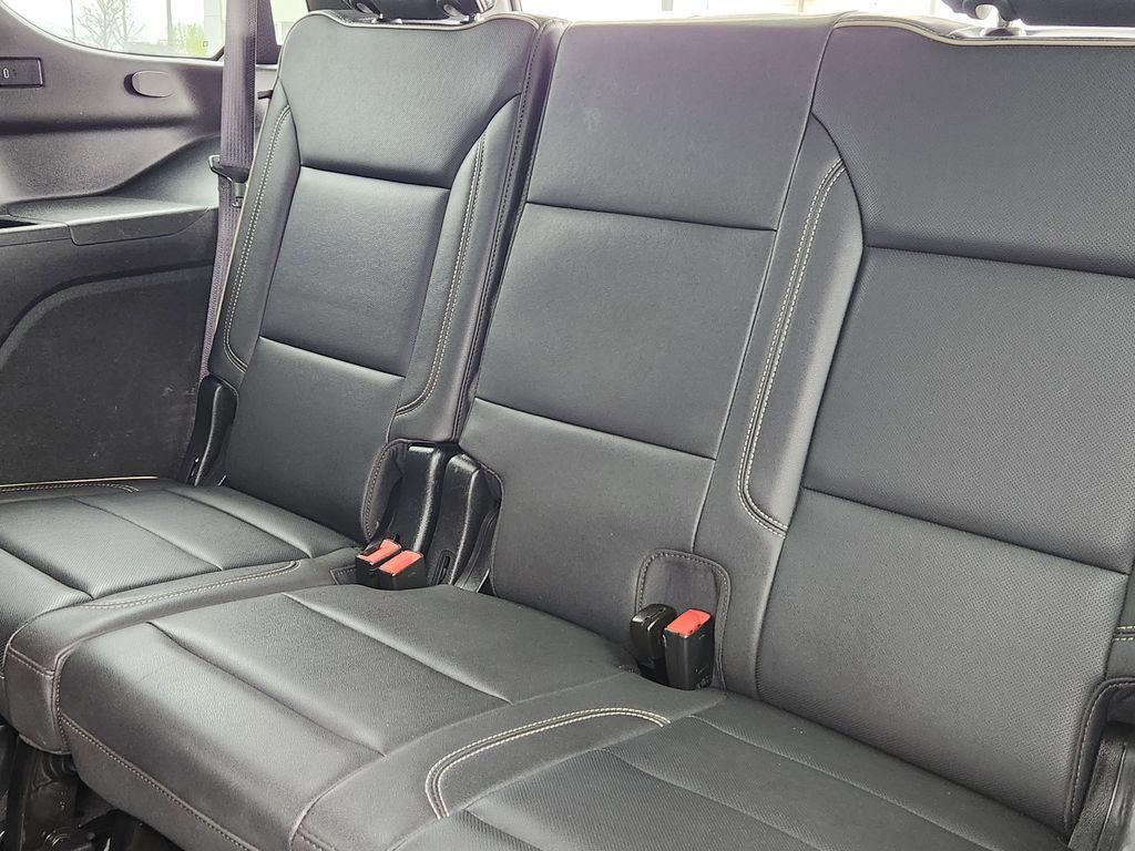 used 2024 GMC Yukon car, priced at $55,844