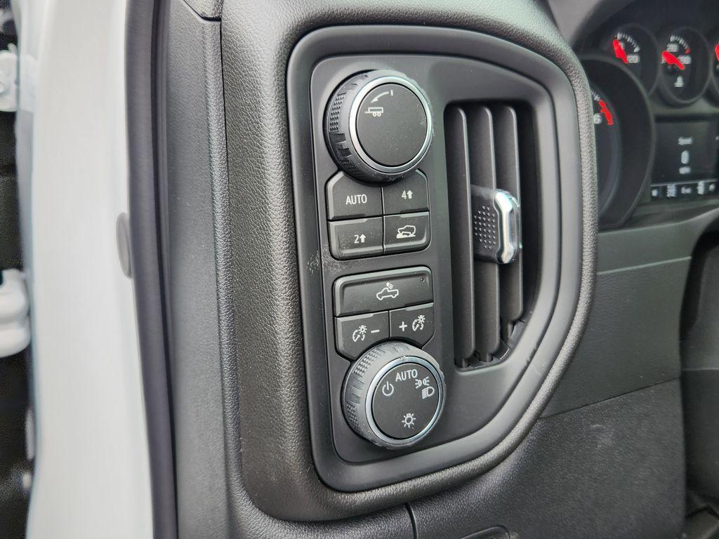 new 2026 Chevrolet Silverado 1500 car, priced at $48,485