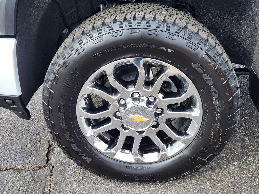 new 2026 Chevrolet Silverado 2500 car, priced at $80,815