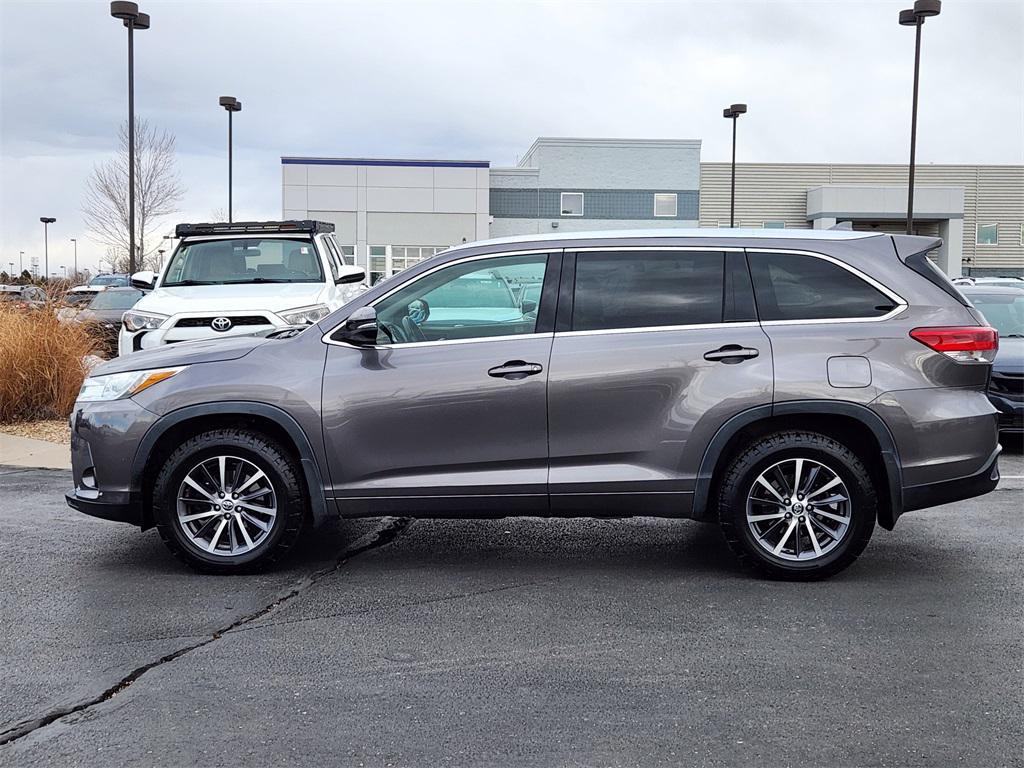 used 2017 Toyota Highlander car, priced at $18,999
