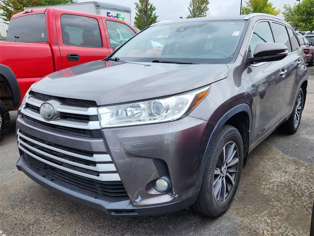 used 2017 Toyota Highlander car, priced at $18,999