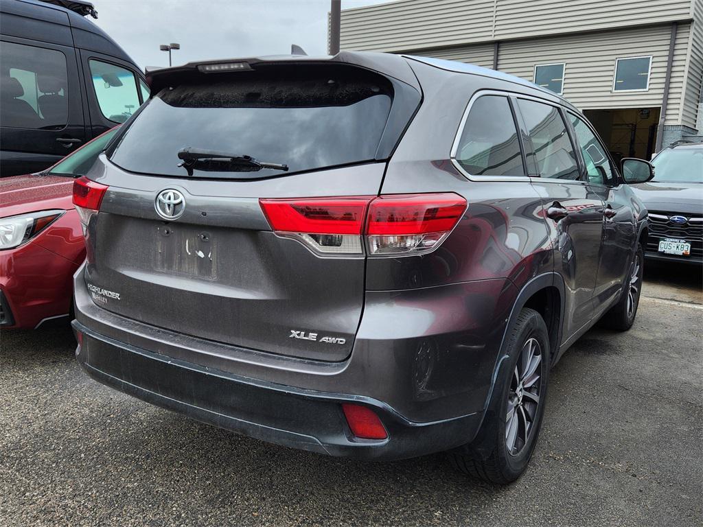 used 2017 Toyota Highlander car, priced at $18,999